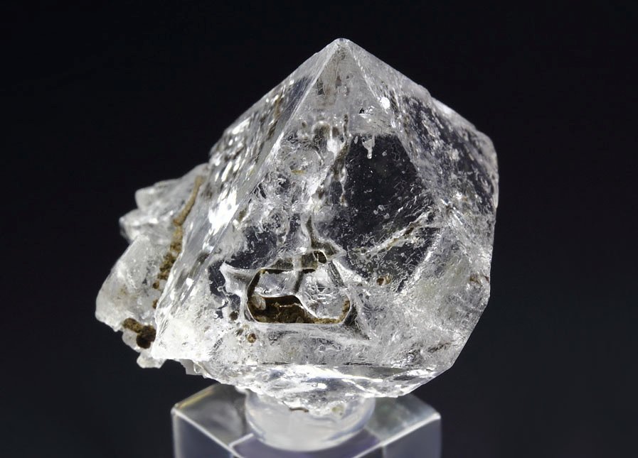 new find - FLUORITE water-clear octahedron