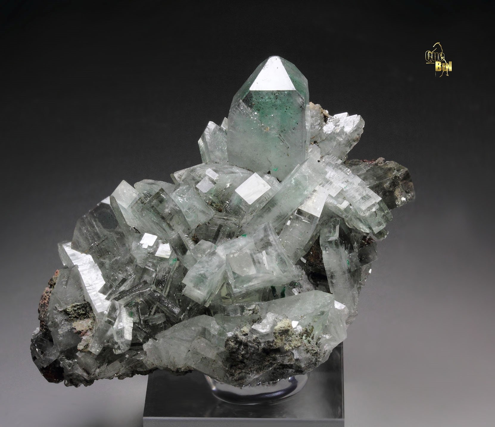 BARYTE with  MALACHITE inclusions
