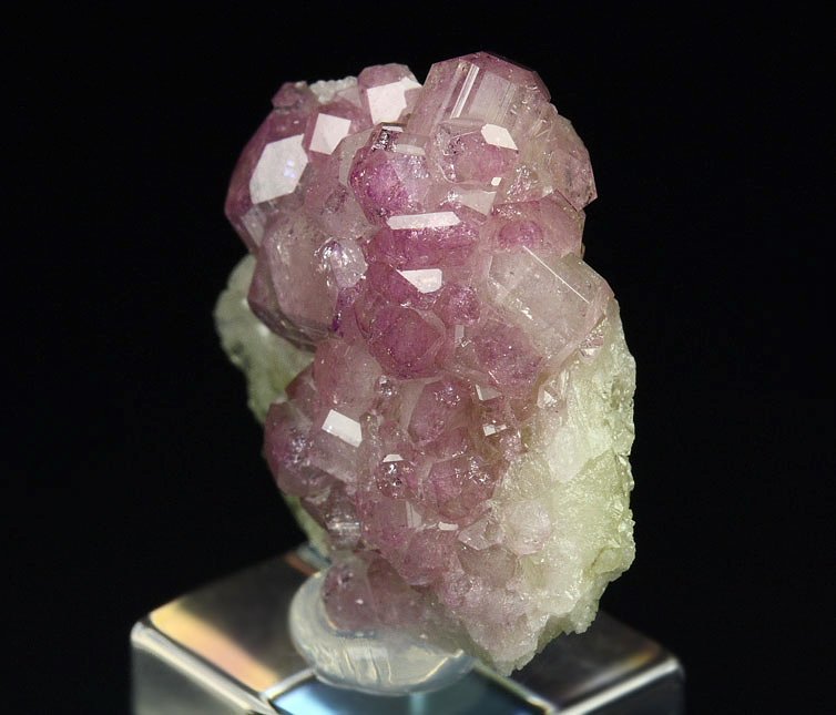 gem VESUVIANITE with RASPBERRY CAPS