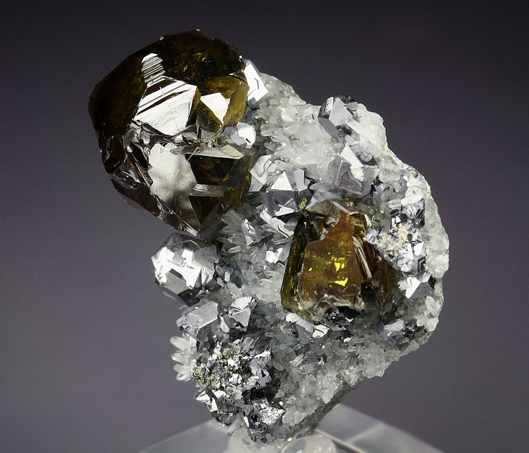 gem SPHALERITE var. CLEIOPHANE,  GALENA twinned ,  QUARTZ