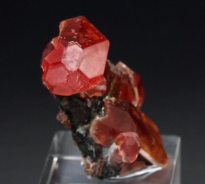 gem RHODOCHROSITE