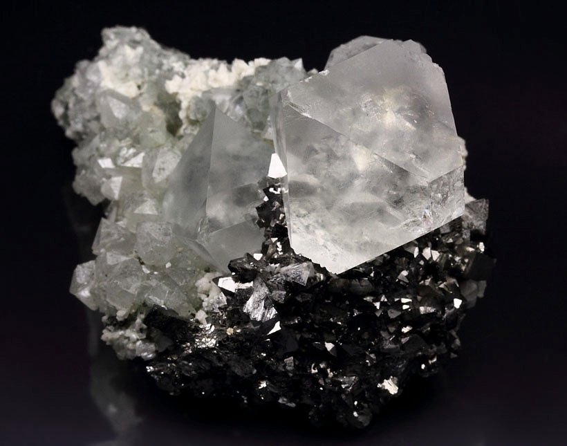 colorless FLUORITE, ARSENOPYRITE, QUARTZ