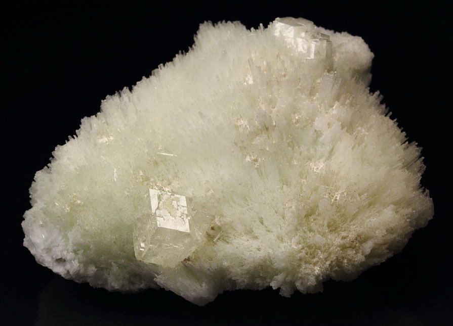 extremely rare - colorless gem GARNET var. GROSSULAR, DIOPSIDE