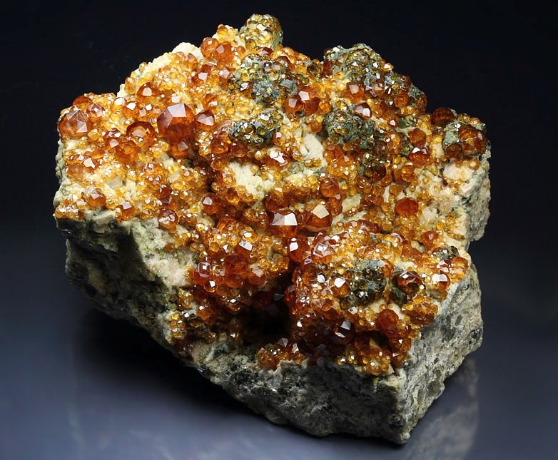 gem GARNET var. SPESSARTINE, MICROCLINE, MUSCOVITE