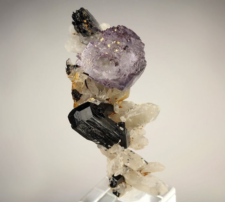 FLUORITE, QUARTZ, TOURMALINE var. SCHORL