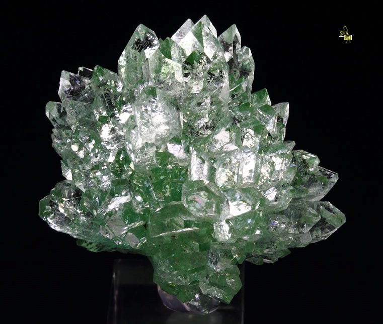 gem FLUORAPOPHYLLITE-(K)