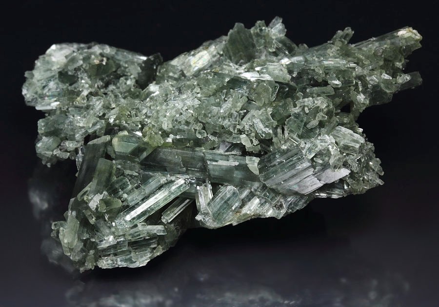 gemmy TREMOLITE