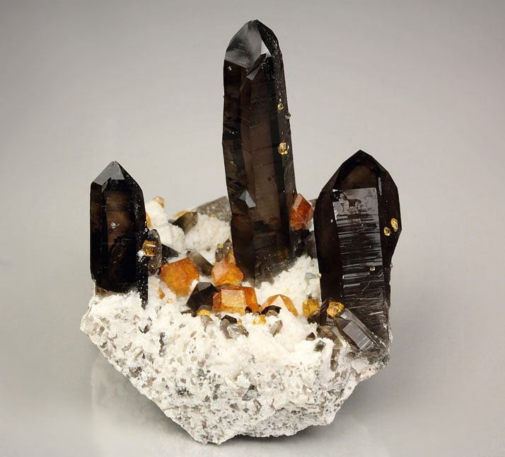 gem GARNET var. SPESSARTINE, QUARTZ var. SMOKY