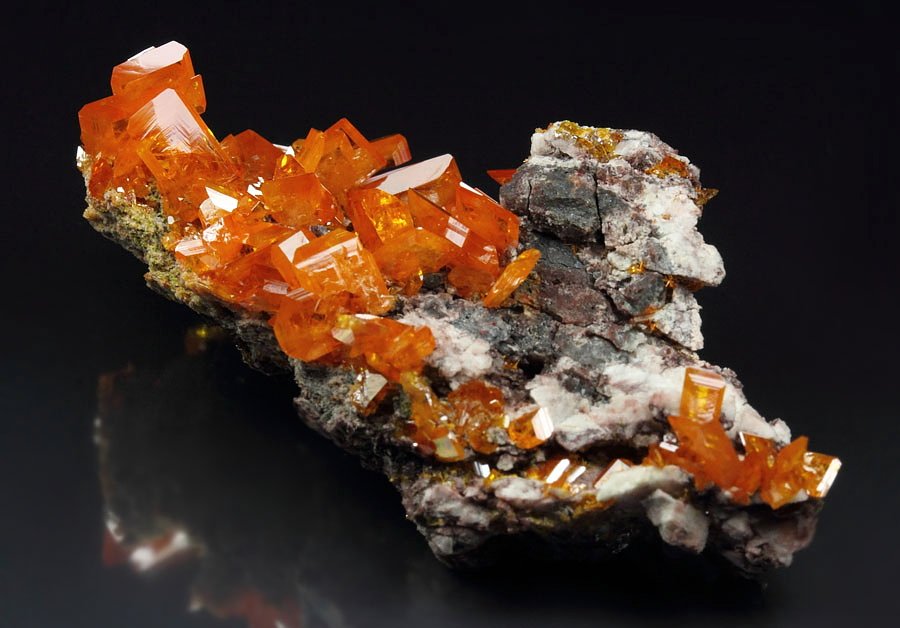 WULFENITE