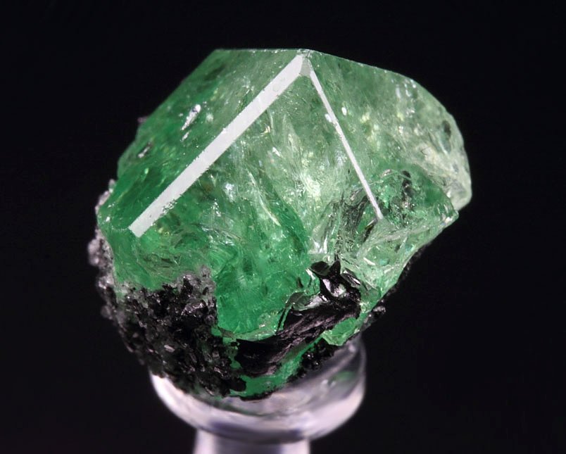 gem GARNET var. GROSSULAR var. TSAVORITE