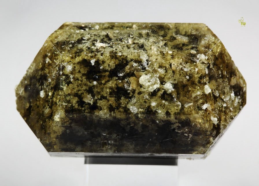 bi-terminated VESUVIANITE - floater