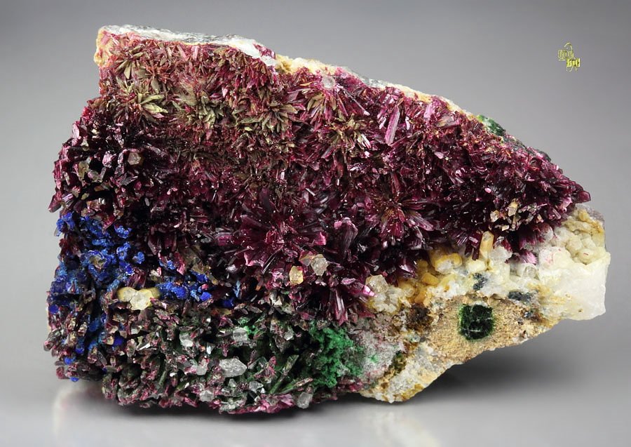 ERYTHRITE, AZURITE, OLIVENITE, PHLOGOPITE