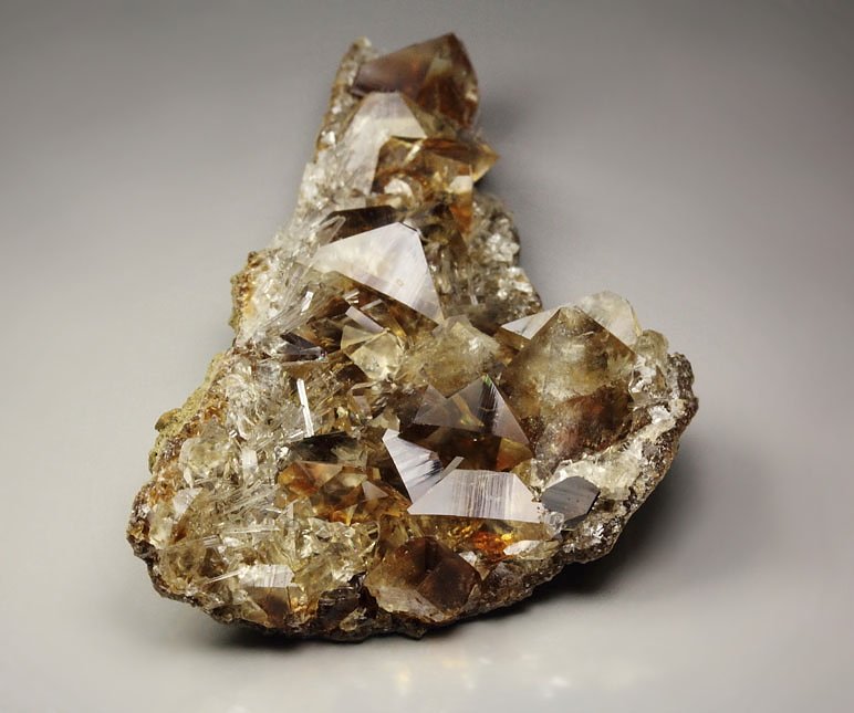 CALCITE, NATROLITE