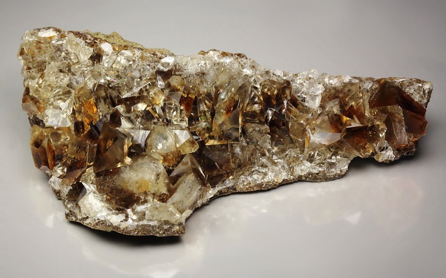 CALCITE, NATROLITE