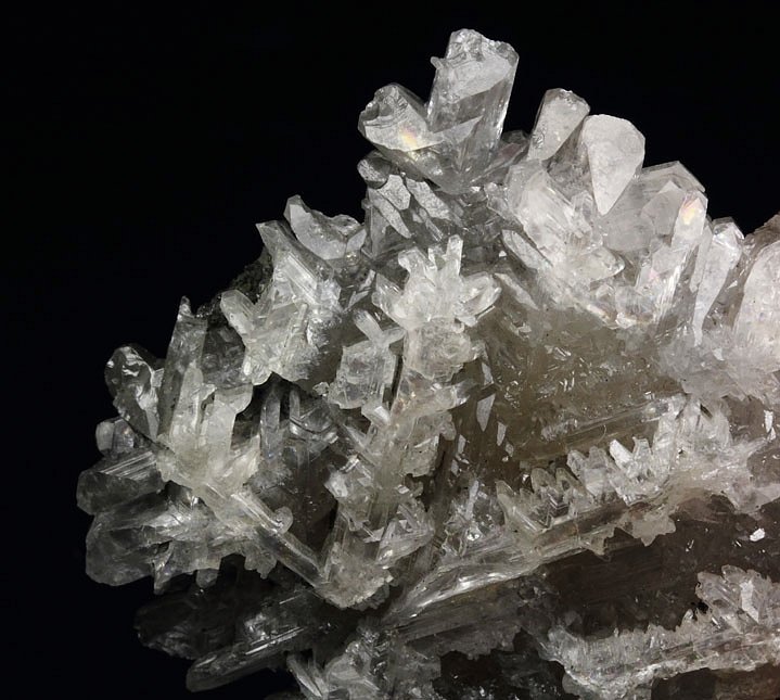 reticulated CERUSSITE