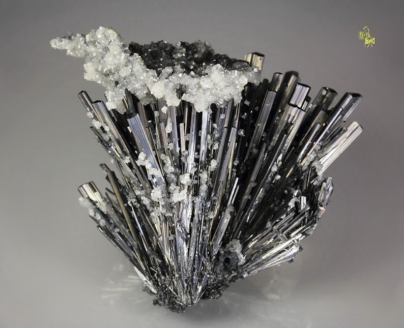 STIBNITE, SIDERITE