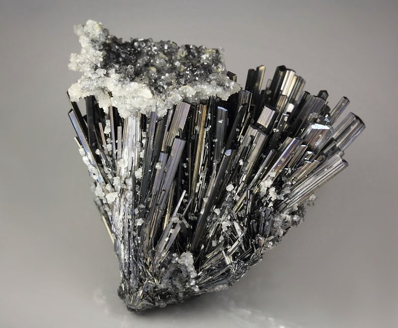 STIBNITE, SIDERITE