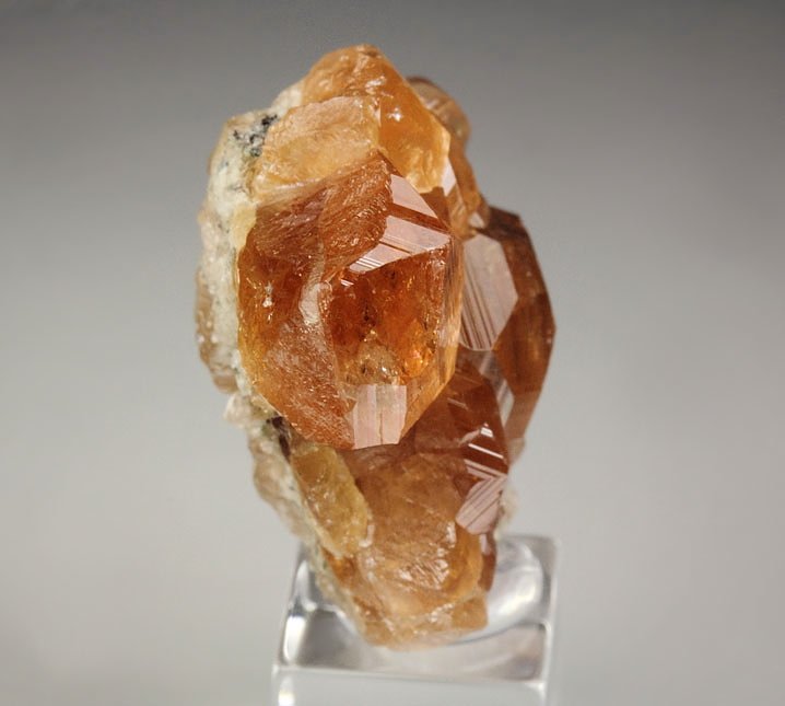 gem GARNET var. GROSSULAR