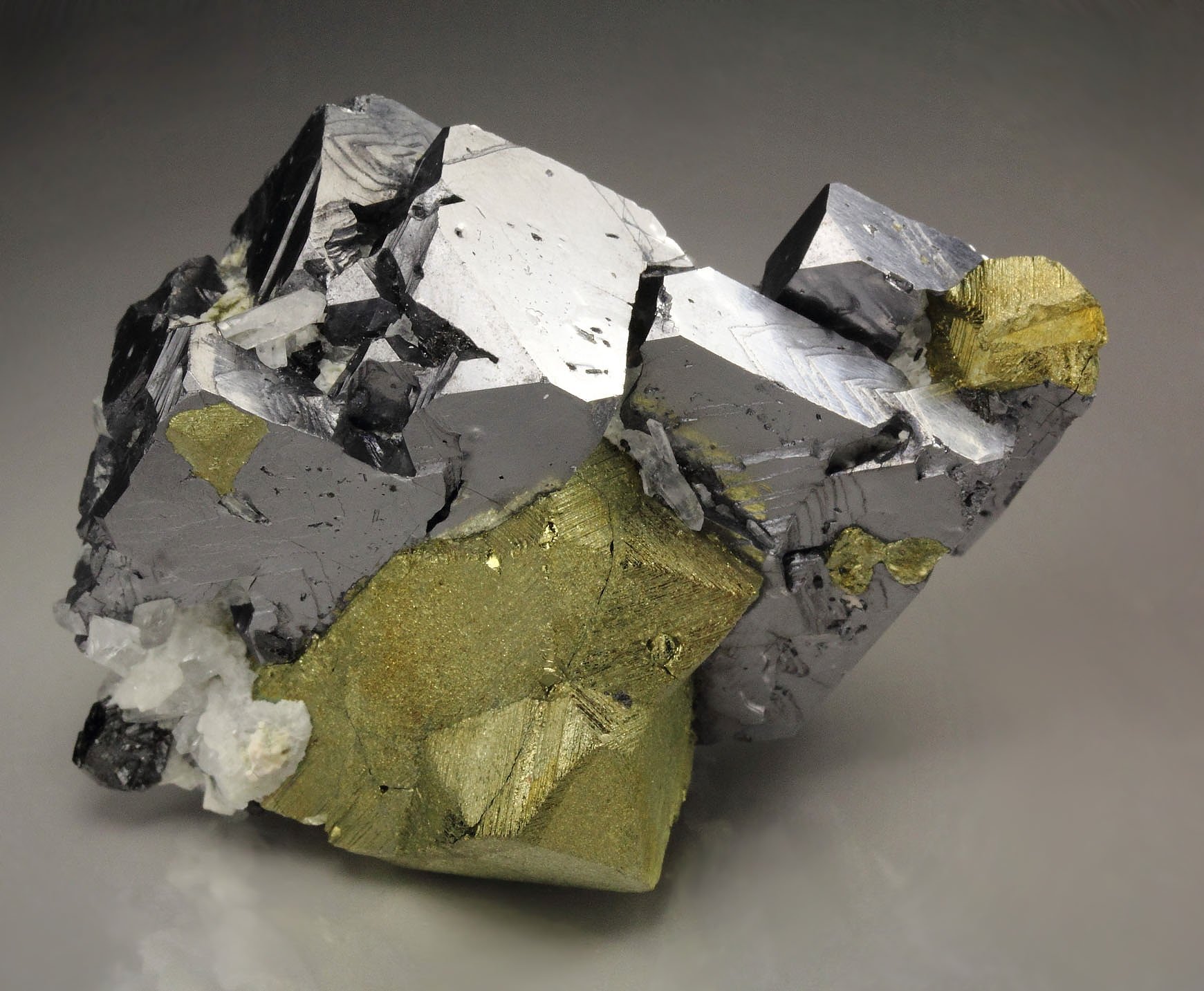 GALENA, CHALCOPYRITE, QUARTZ