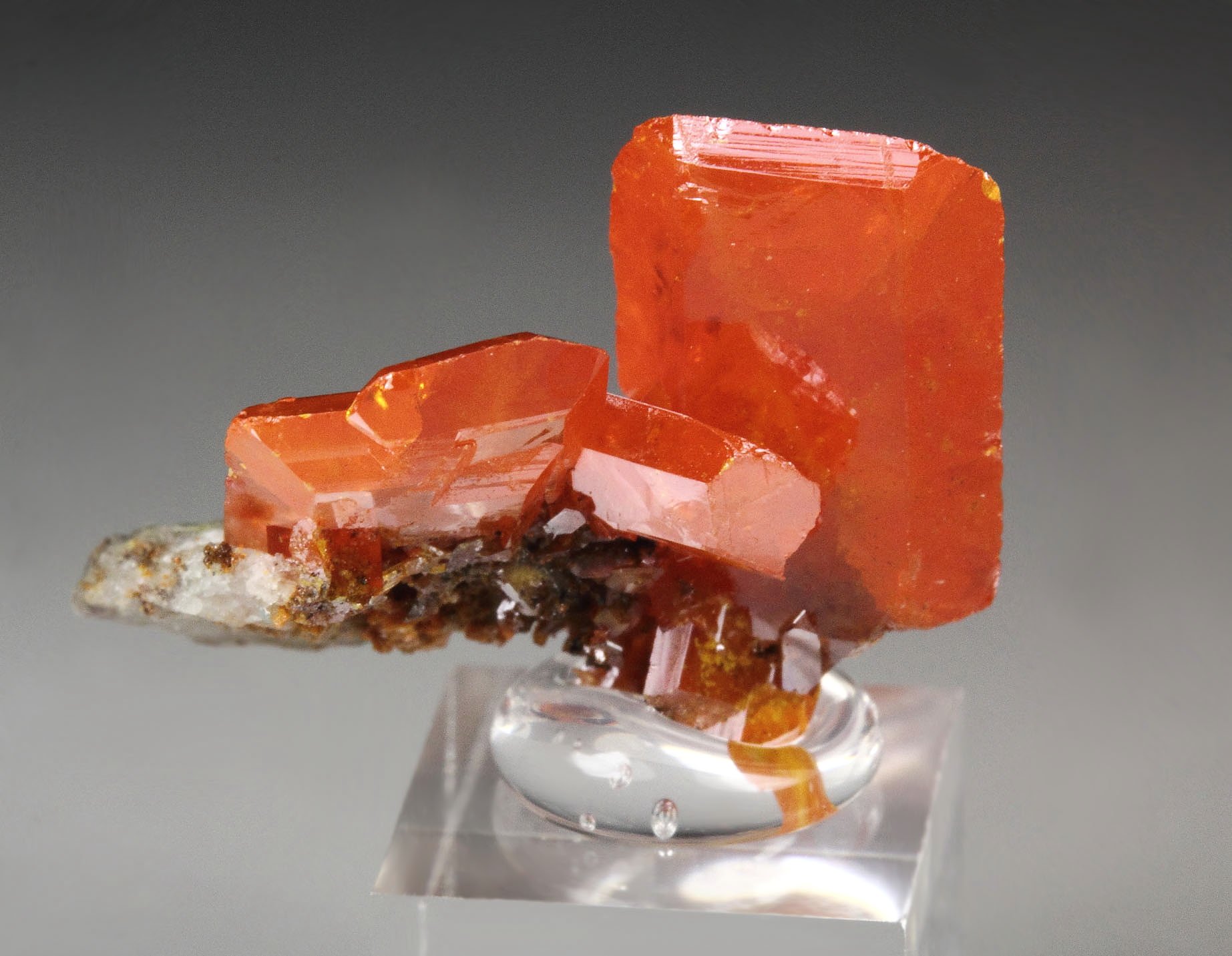 WULFENITE