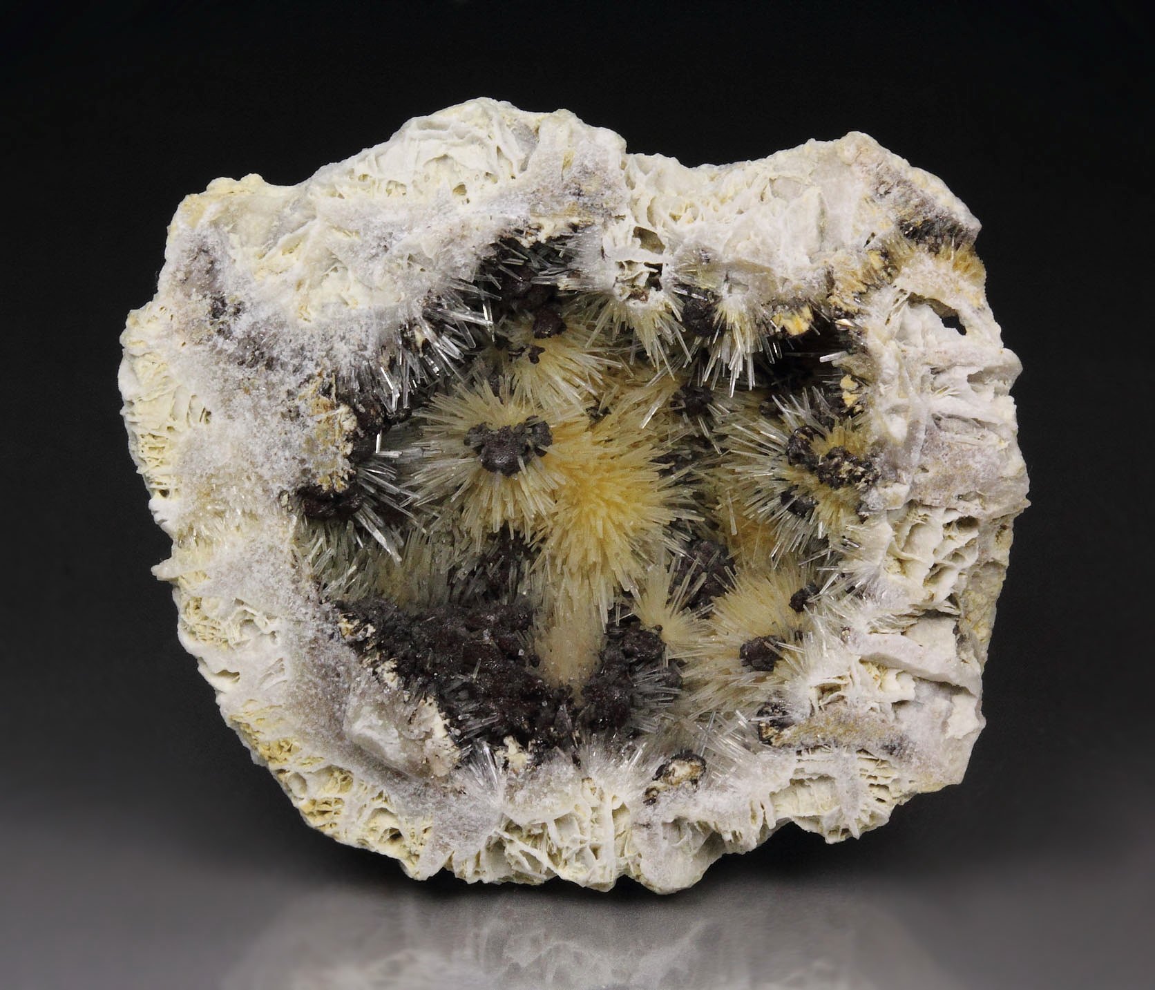 KUTNOHORITE, ARAGONITE