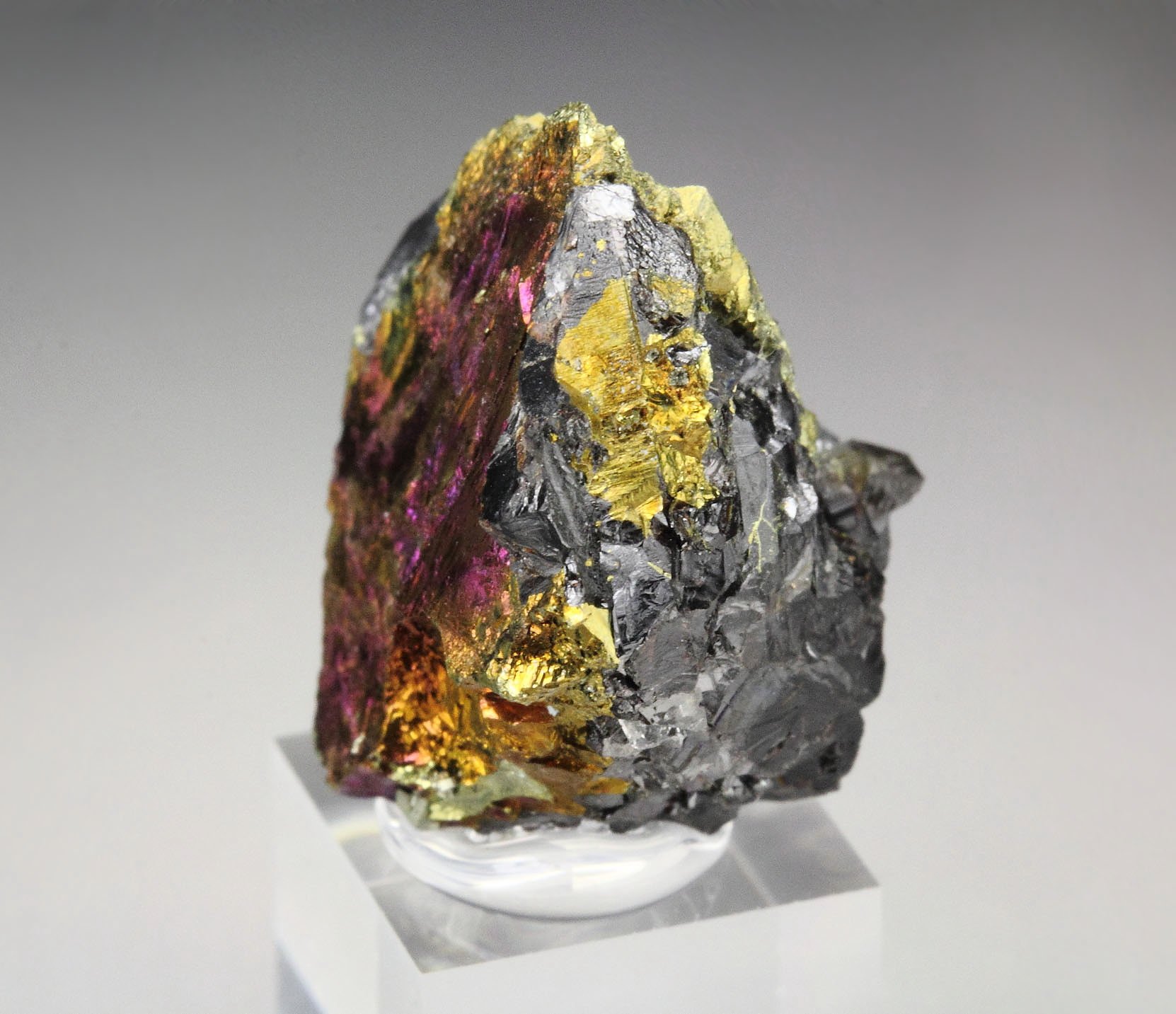 iridescent CHALCOPYRITE, GALENA, SPHALERITE