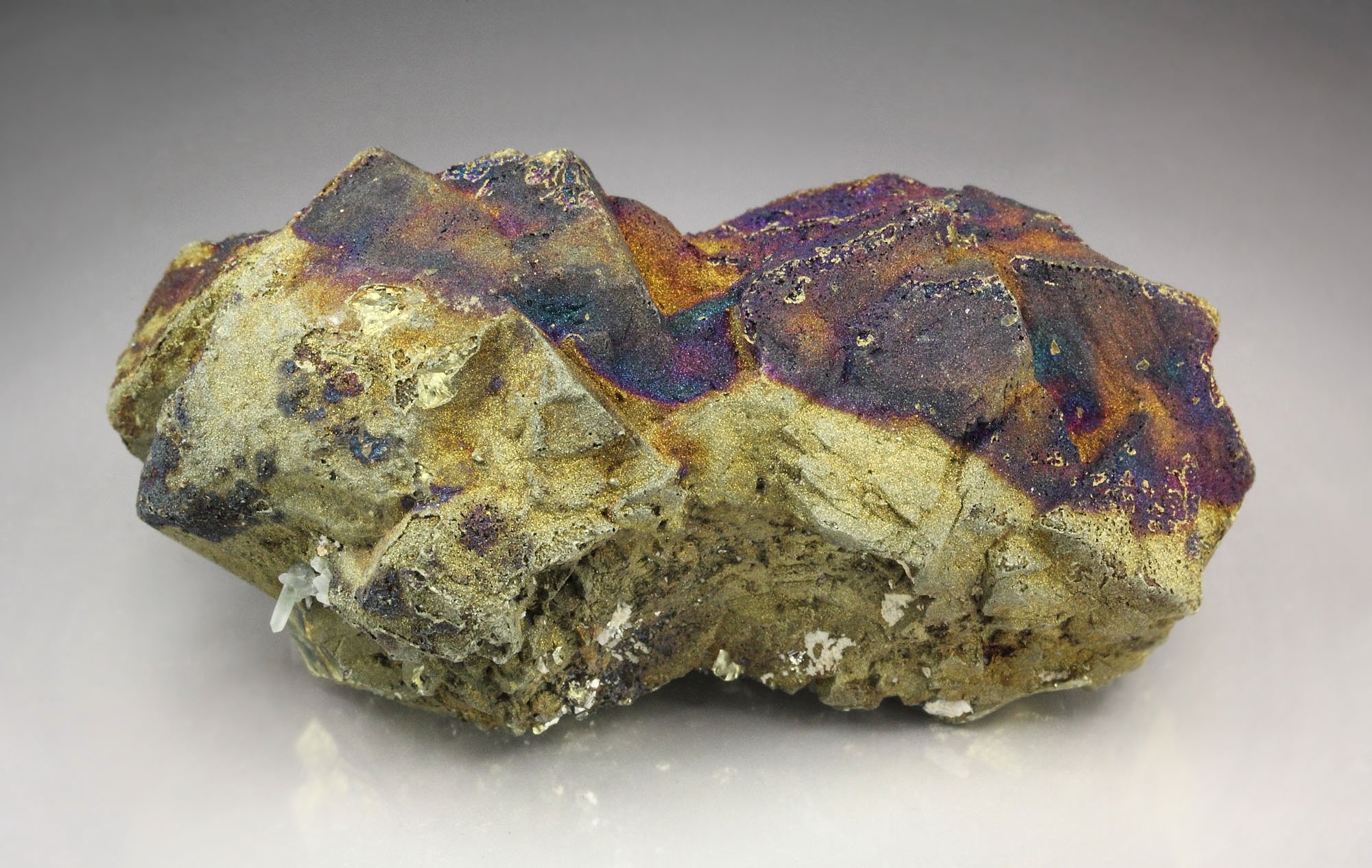 iridescent CHALCOPYRITE