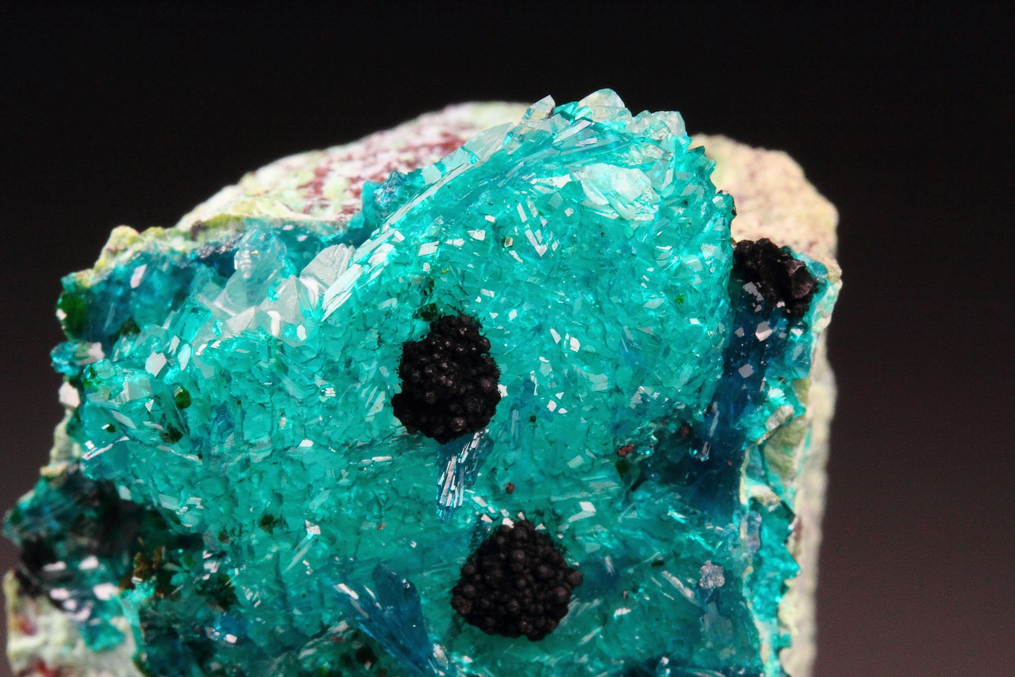 DIOPTASE, MOTTRAMITE, QUARTZ