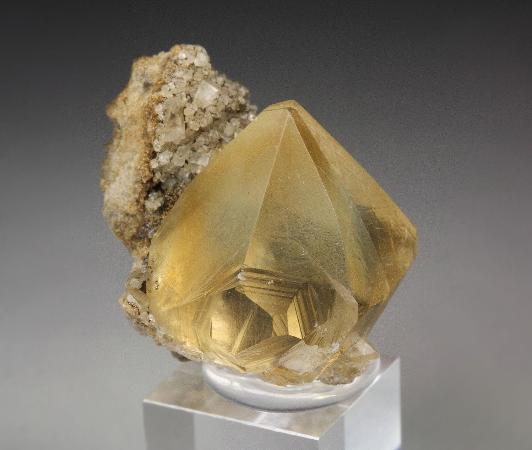 twinned CALCITE