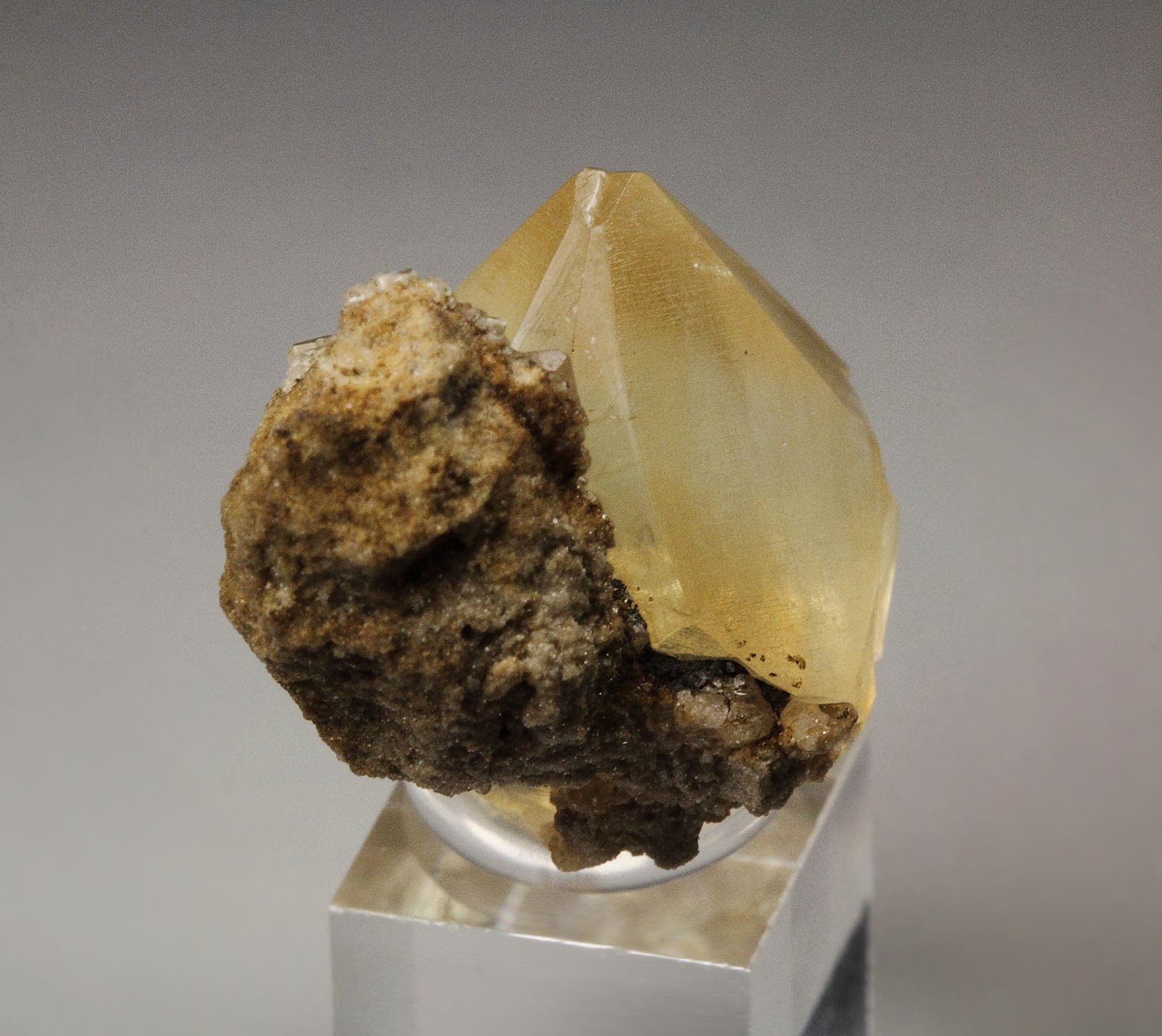 twinned CALCITE