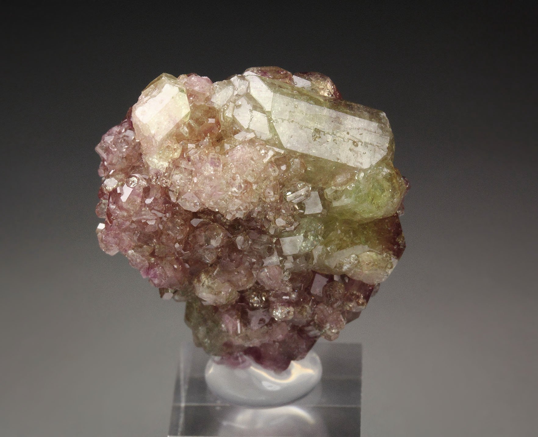 gemmy bi-terminated VESUVIANITE bi-color