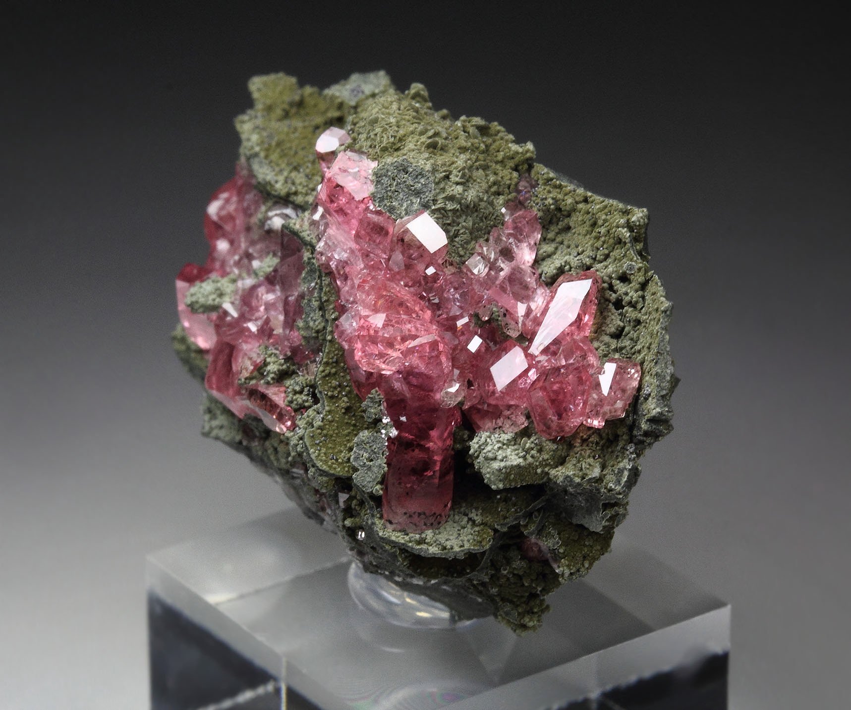 new find - gem RHODOCHROSITE