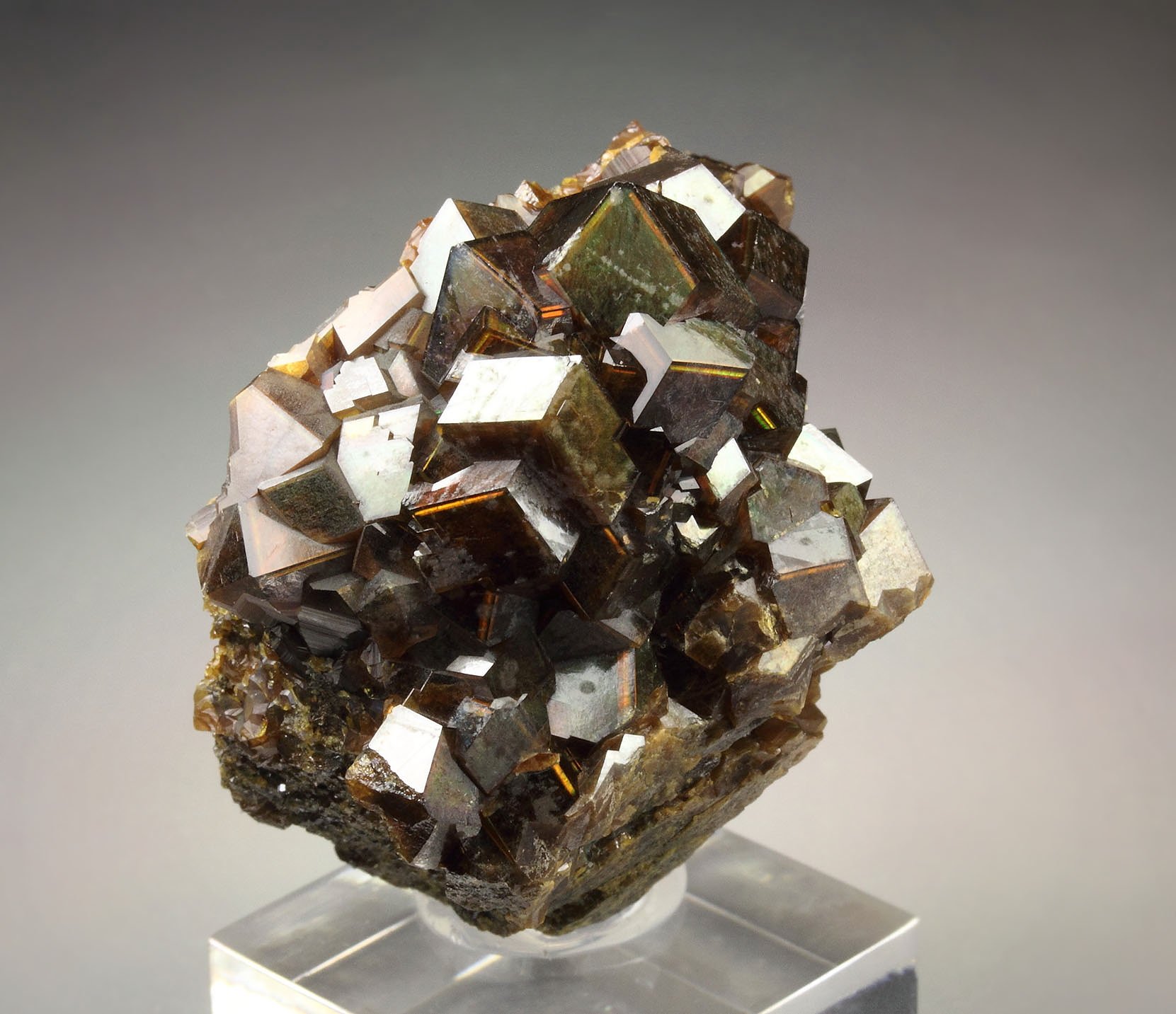 iridescent rainbow GARNET var. ANDRADITE