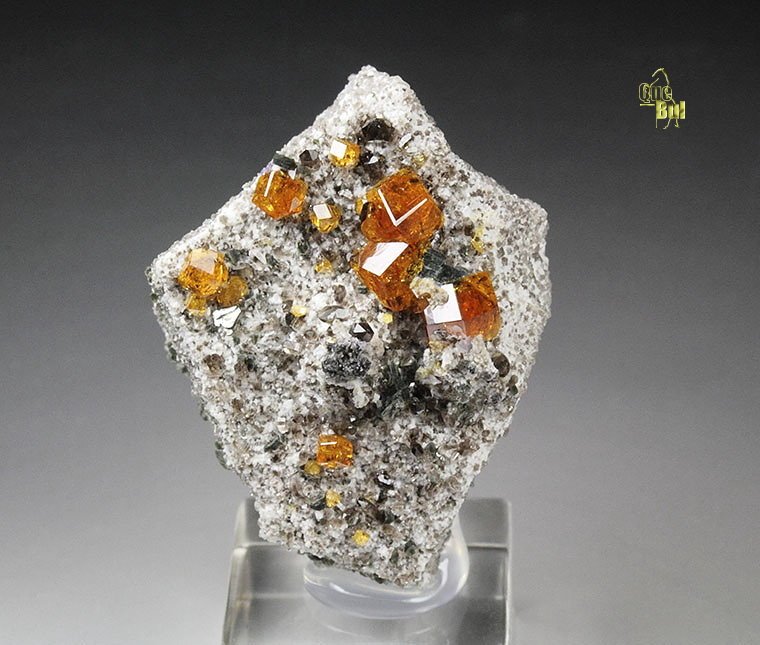 gem GARNET var. SPESSARTINE