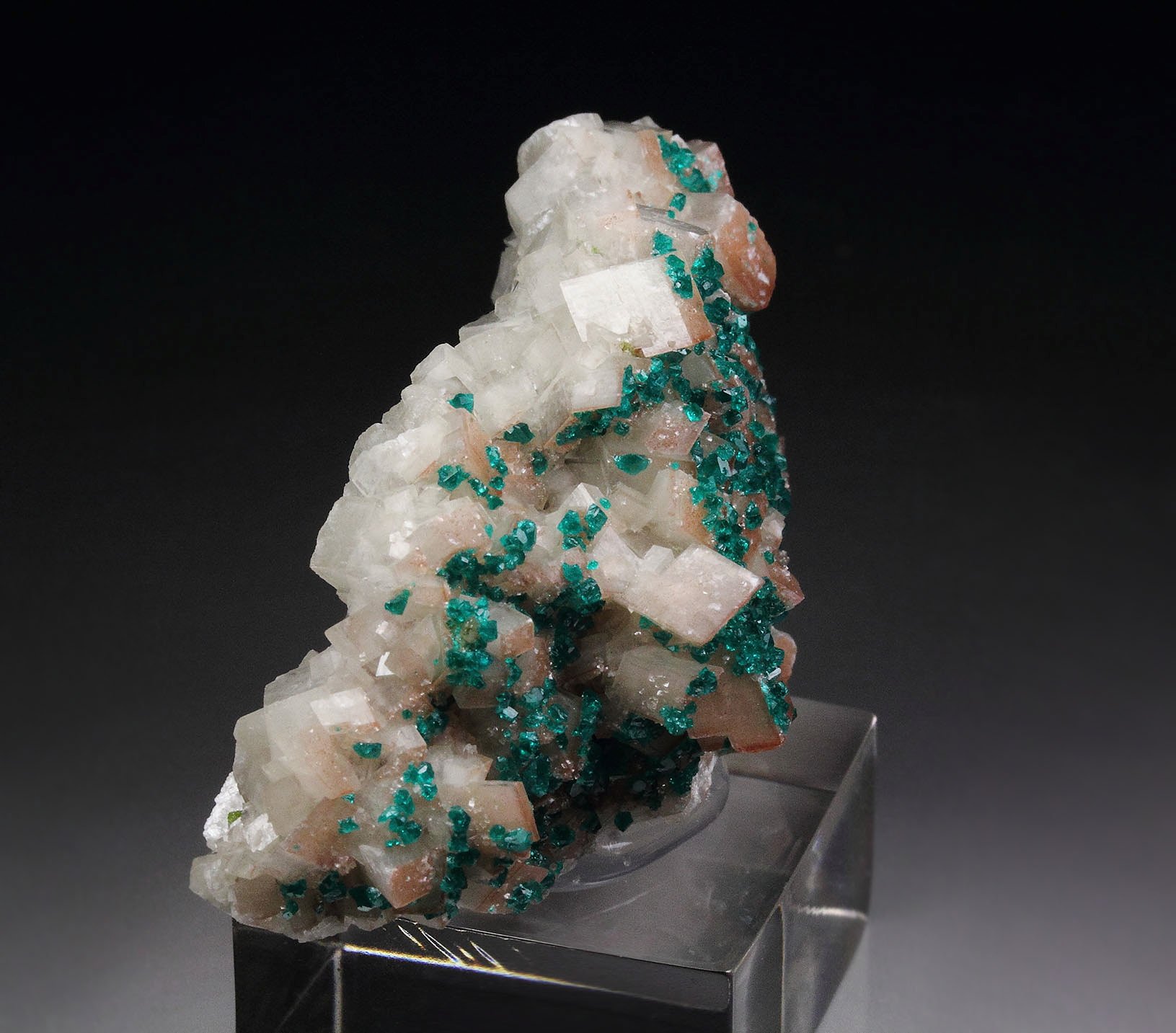 DIOPTASE, CALCITE