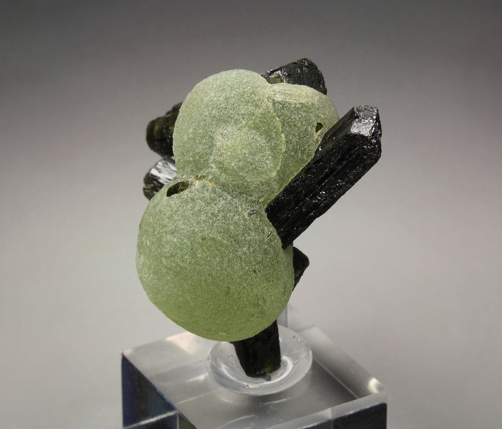 PREHNITE, EPIDOTE