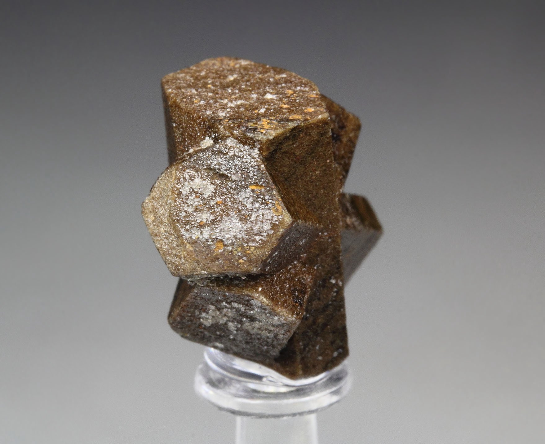 twinned STAUROLITE