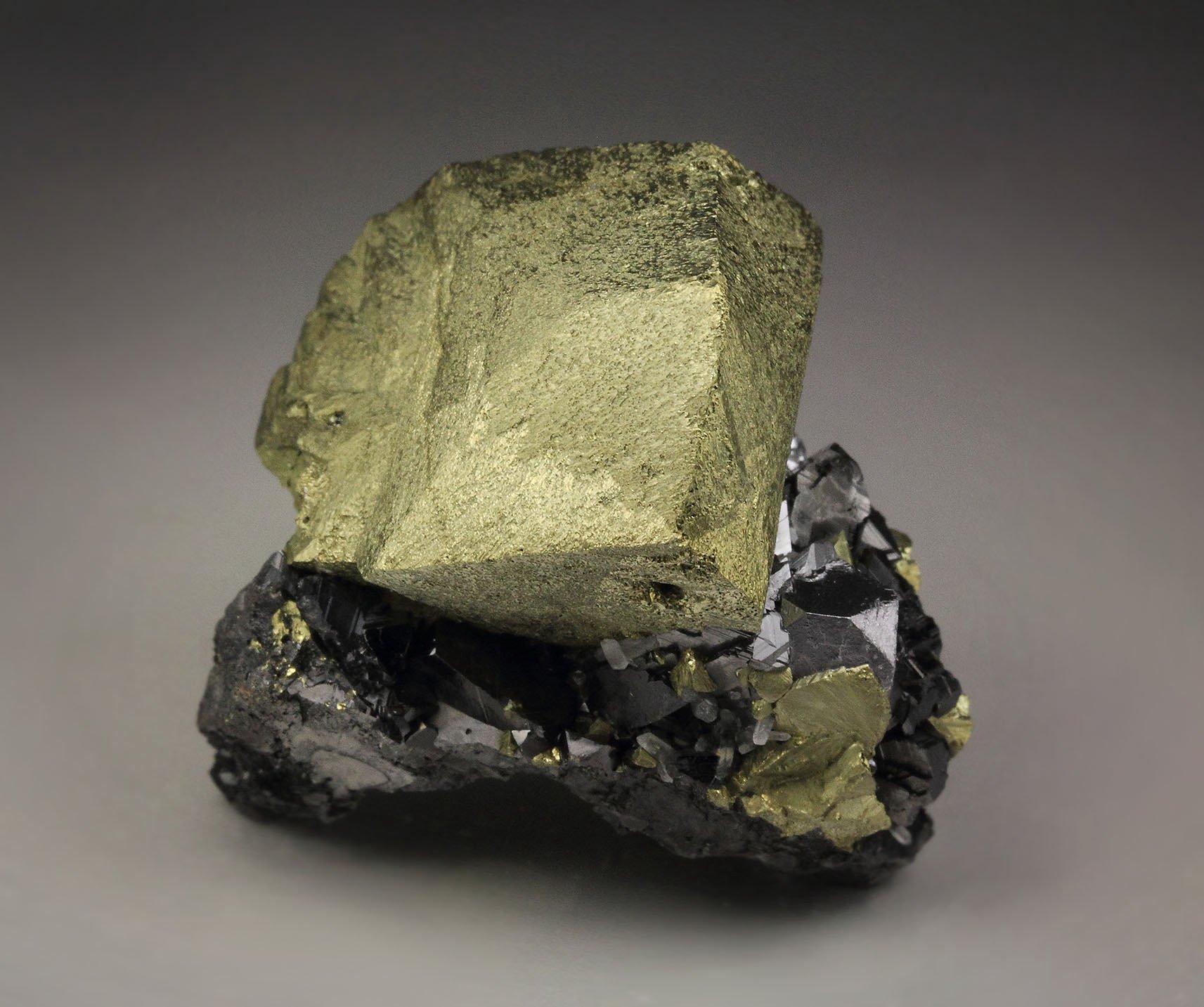 CHALCOPYRITE, GALENA, SPHALERITE