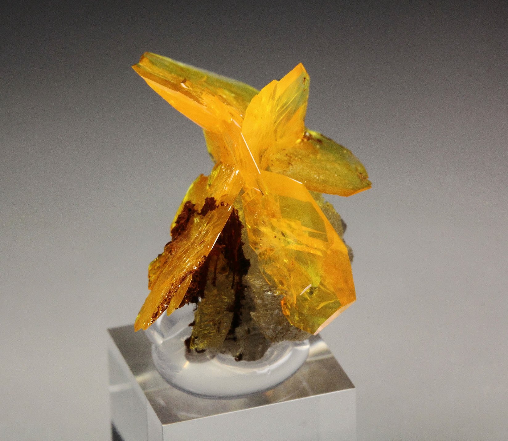 WULFENITE