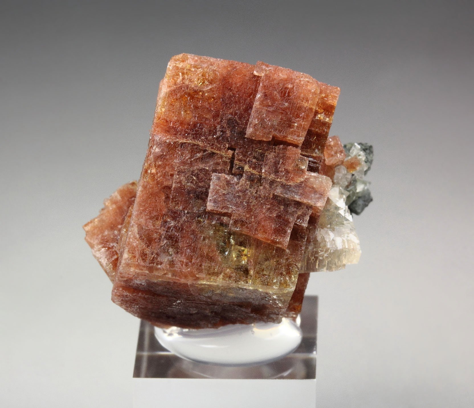 CHABAZITE, HEULANDITE