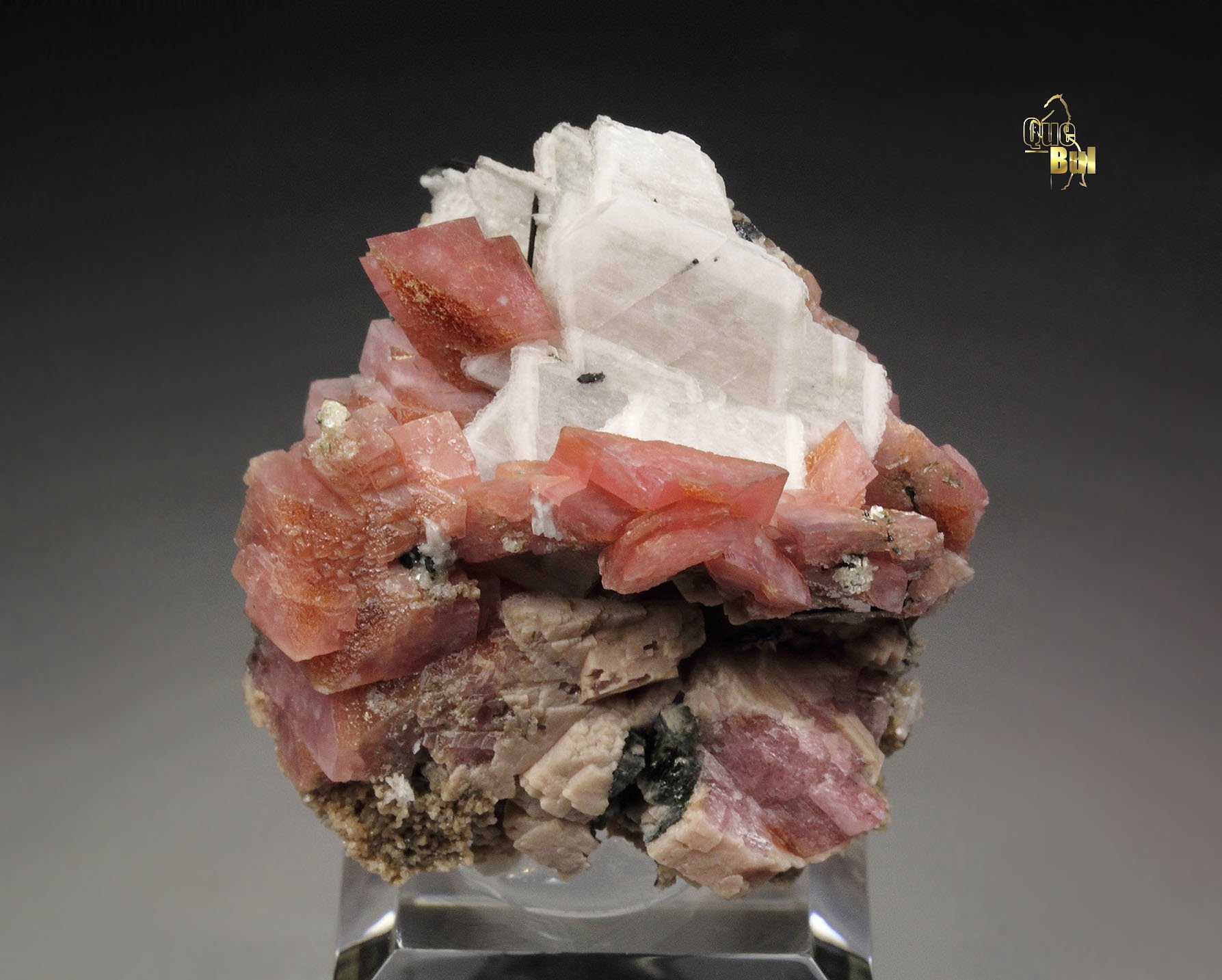 RHODOCHROSITE, ALBITE, AEGIRINE