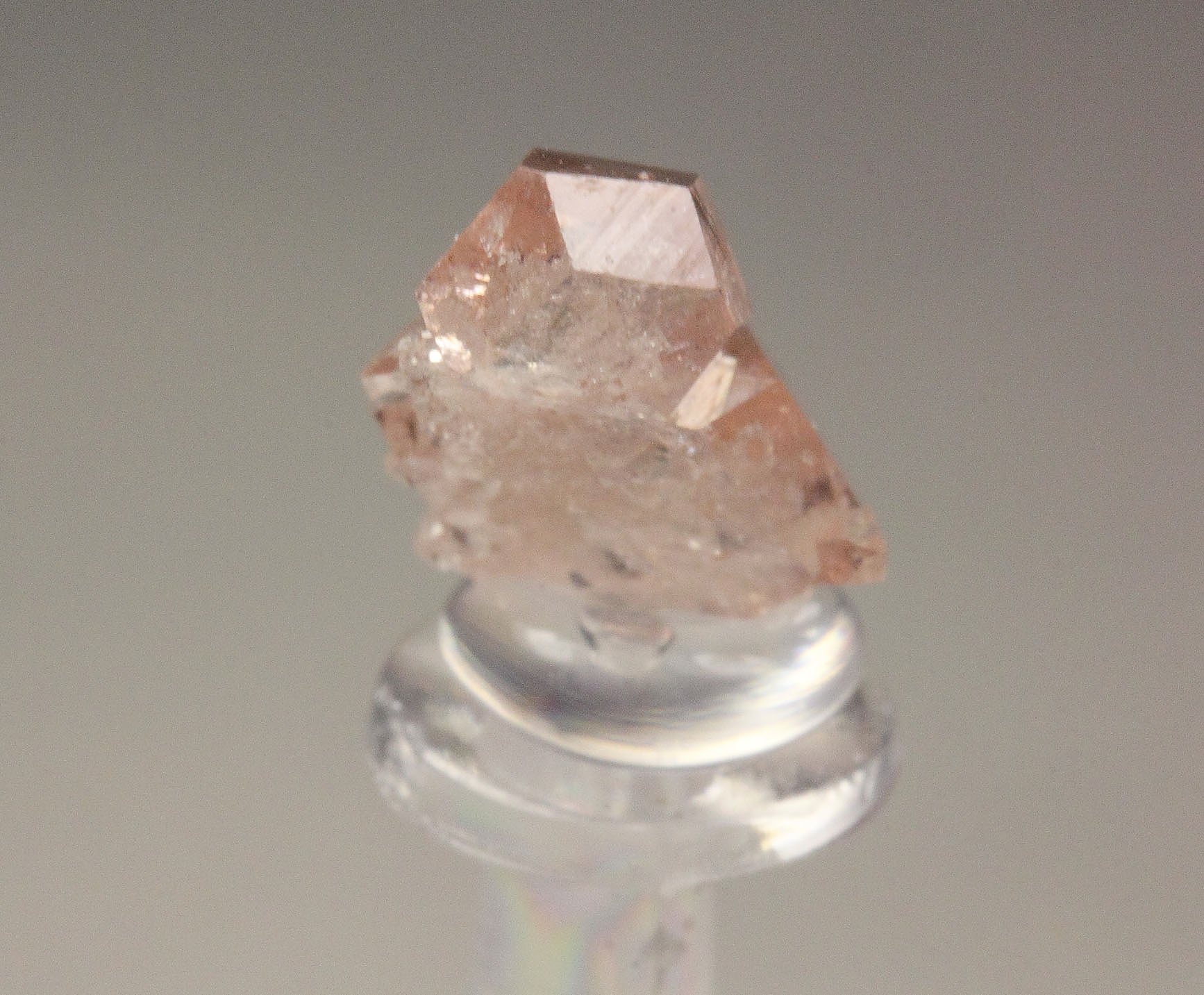 gem PINK GARNET var. GROSSULAR