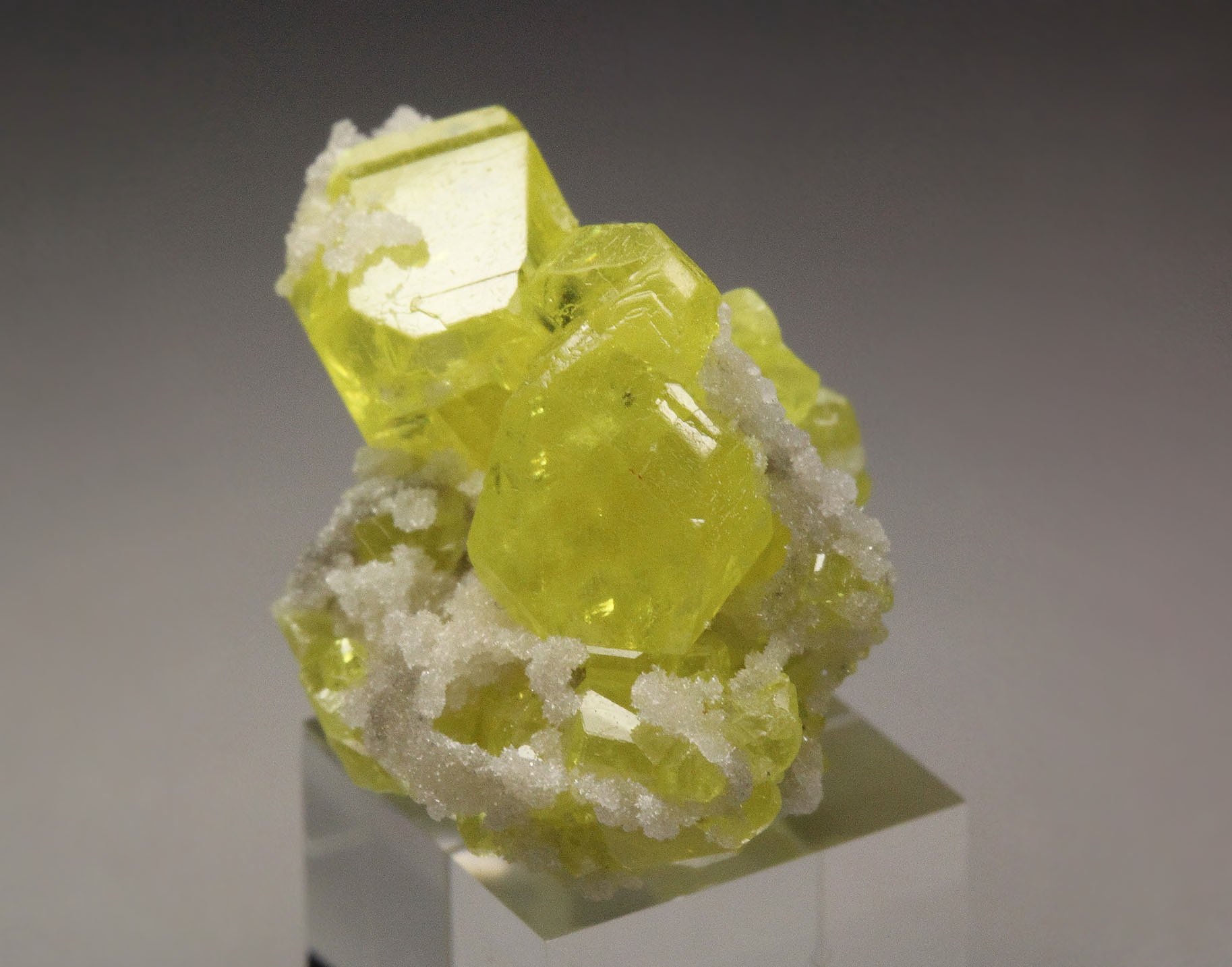 SULPHUR, ARAGONITE