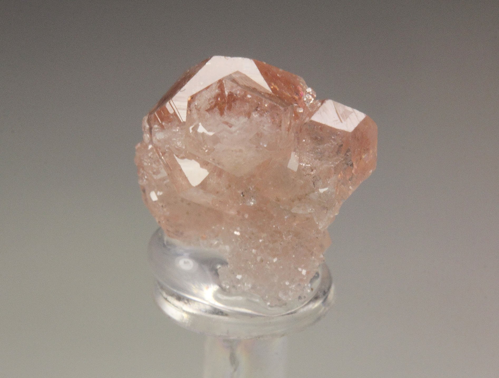 gem PINK GARNET var. GROSSULAR