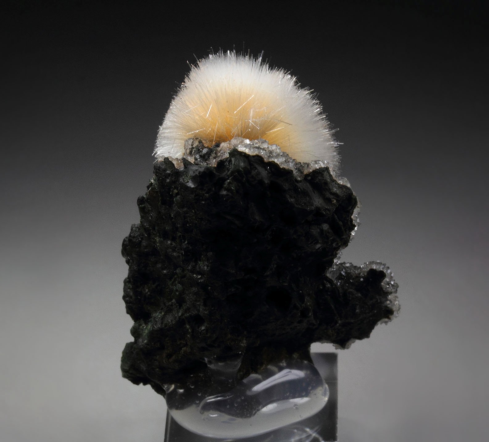 THOMSONITE, MESOLITE