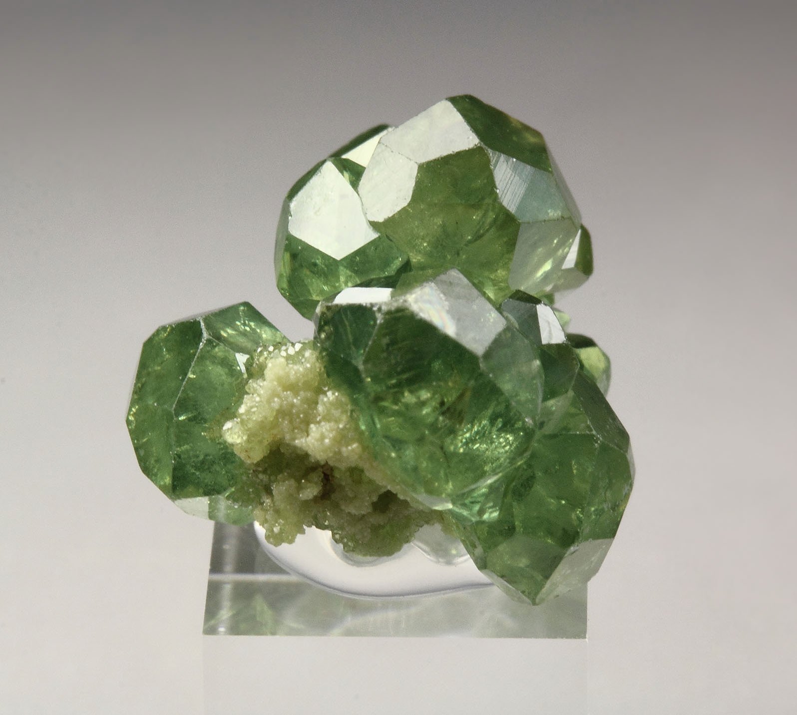 gem GARNET var. ANDRADITE var. DEMANTOID