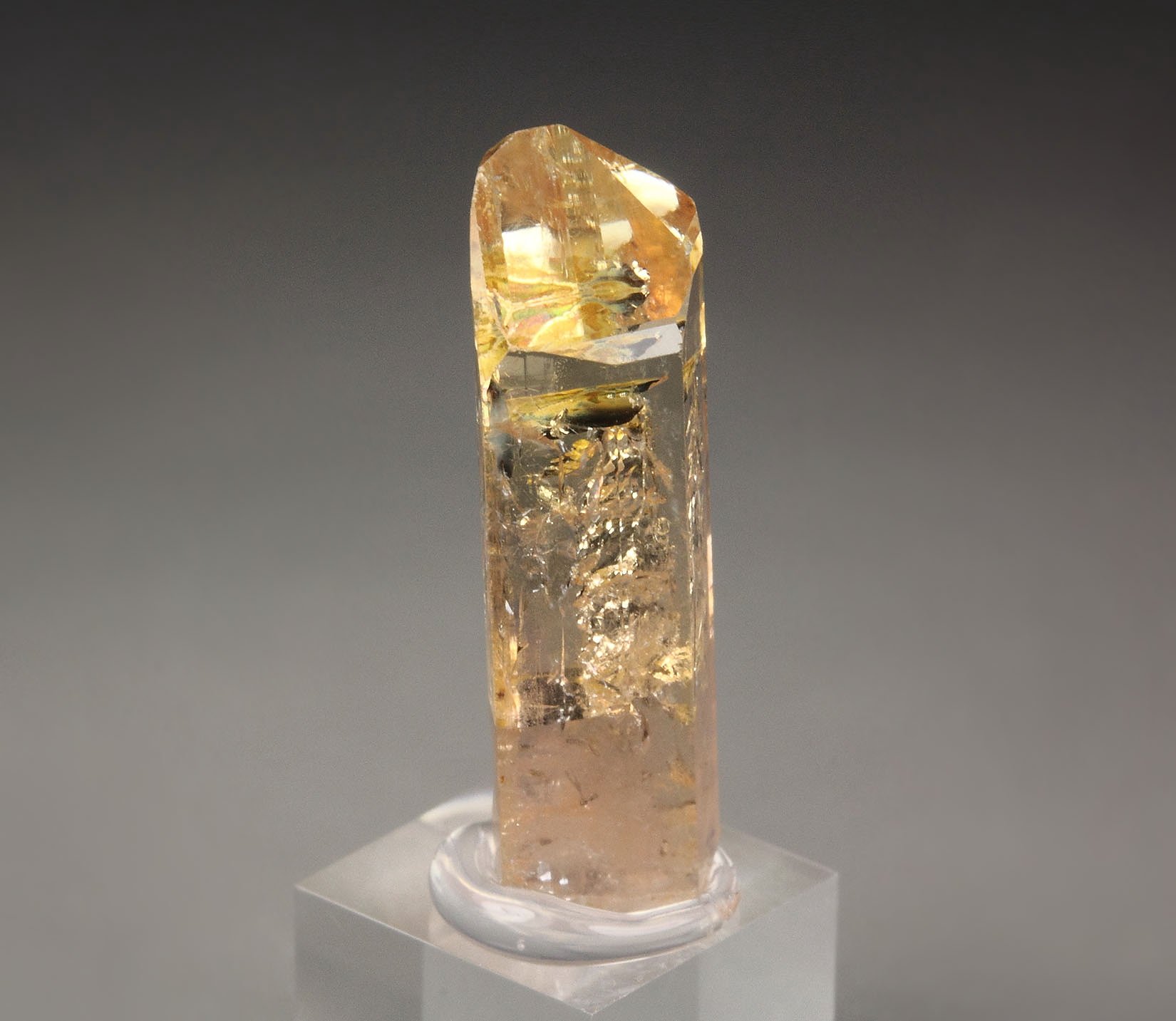 gem TOPAZ var. IMPERIAL TOPAZ