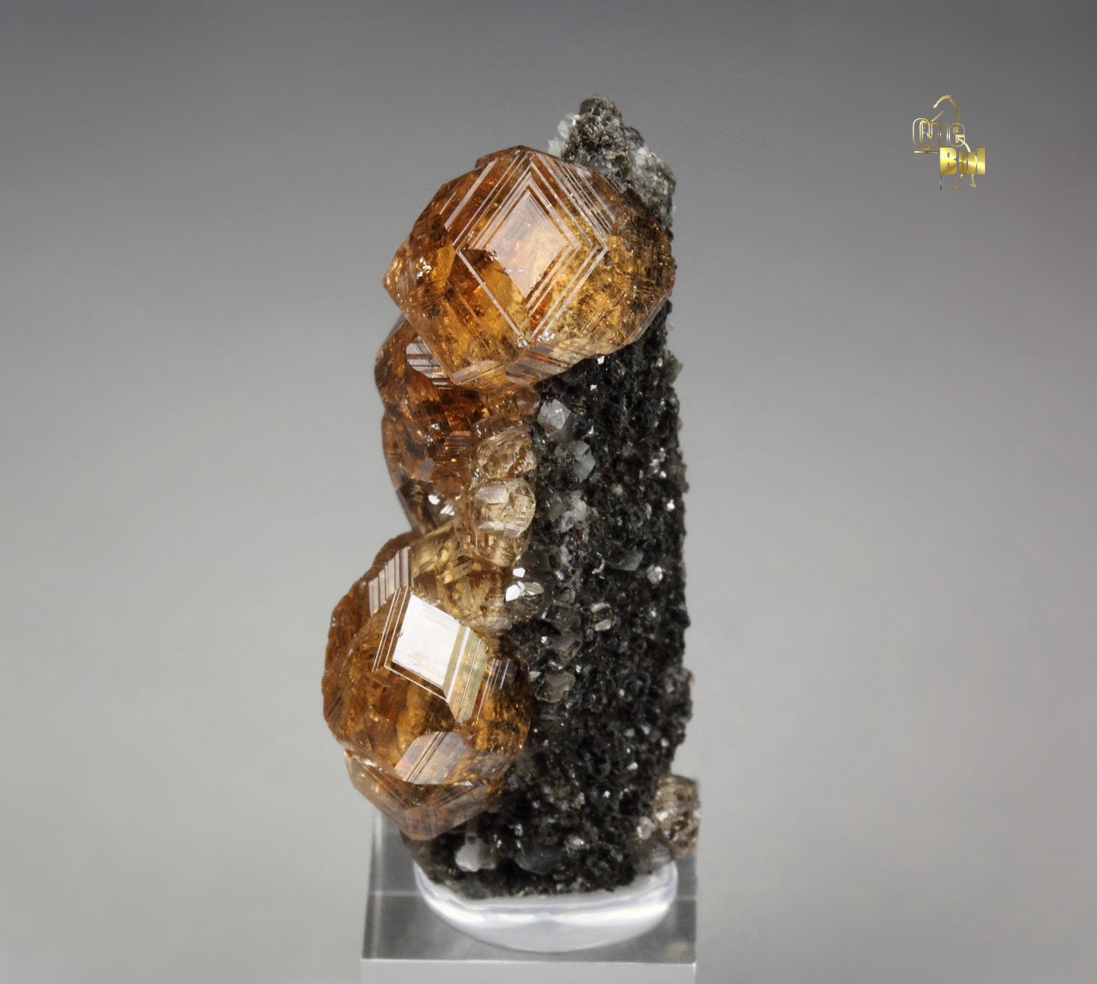 gem GARNET var. GROSSULAR