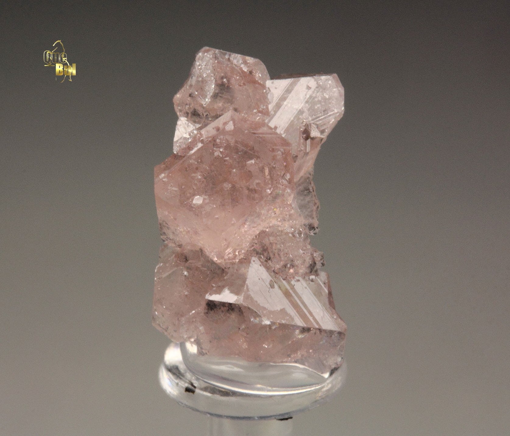 gem PINK GARNET var. GROSSULAR