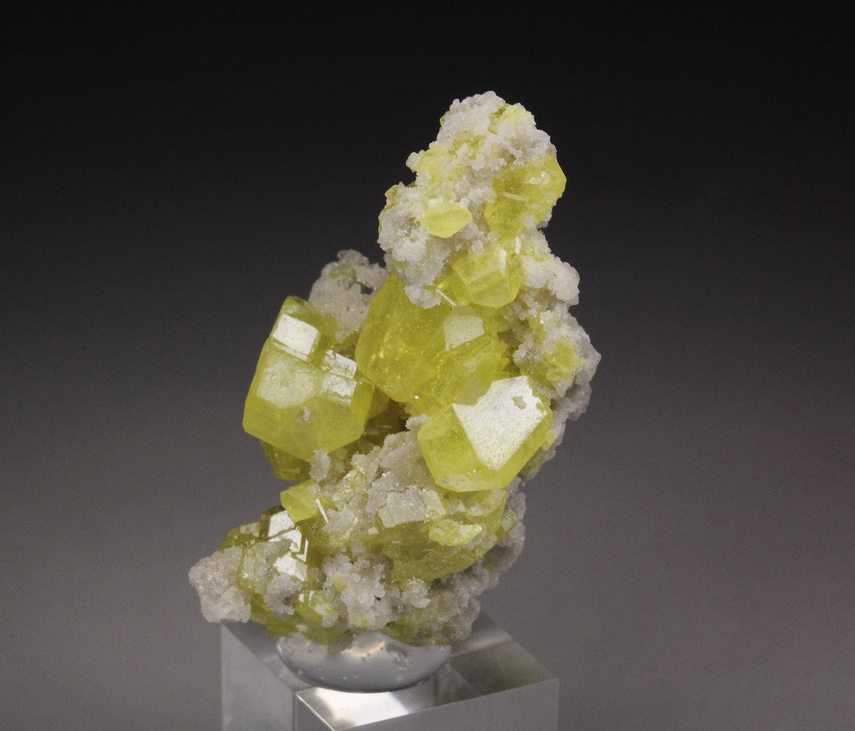 SULPHUR, ARAGONITE